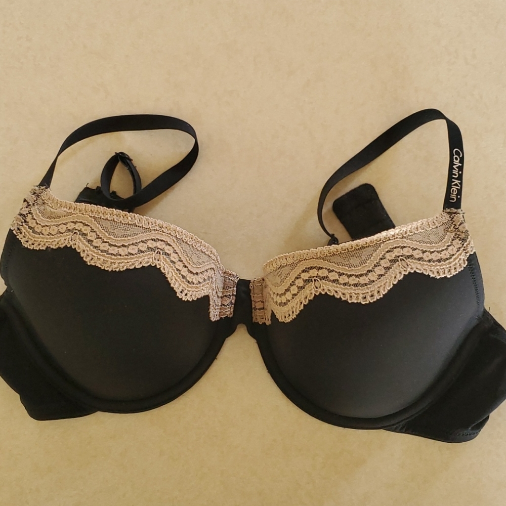 Calvin Klein Bra